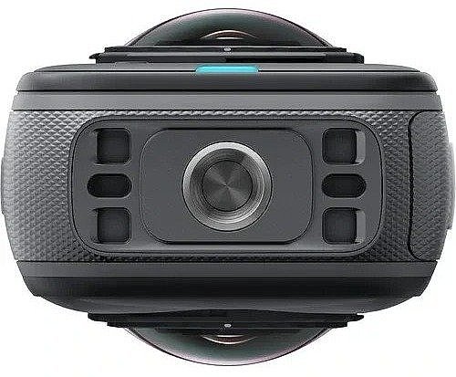 ����� ������� Insta360 X5
