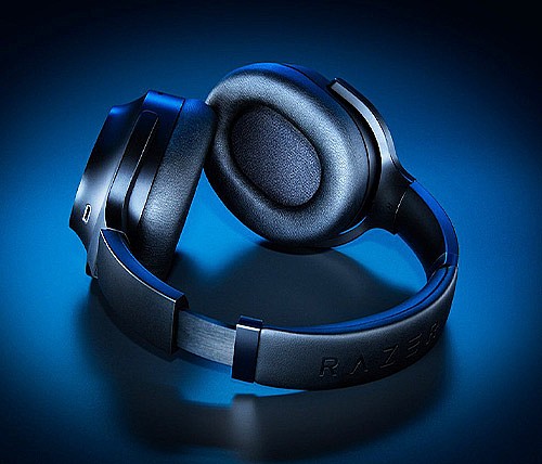 ������� �������� Razer Barracuda Pro